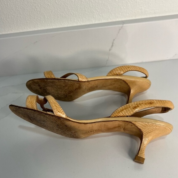 Manolo Blahnik Snakeskin Slingback Heels Sandals
Leather Open Toe Size 40 - Picture 7 of 11